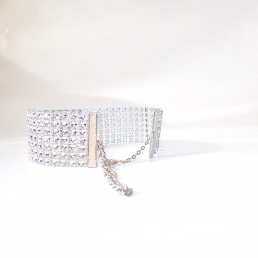 Disco 12 Row White Rhinestone Soft-Mesh Adjustable Choker - Picture 4 of 17